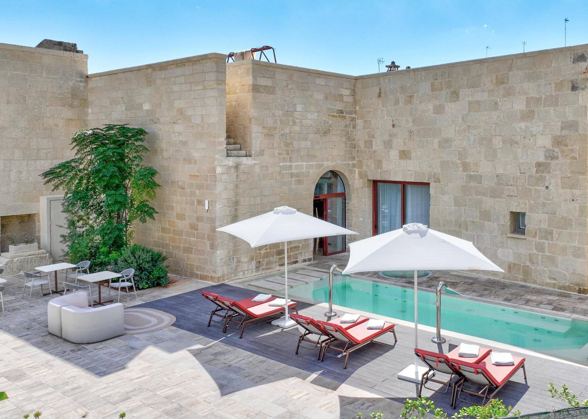 Corte Dei Granai Meeting & Spa - Raro Rooms Collection Маглие Екстериор снимка