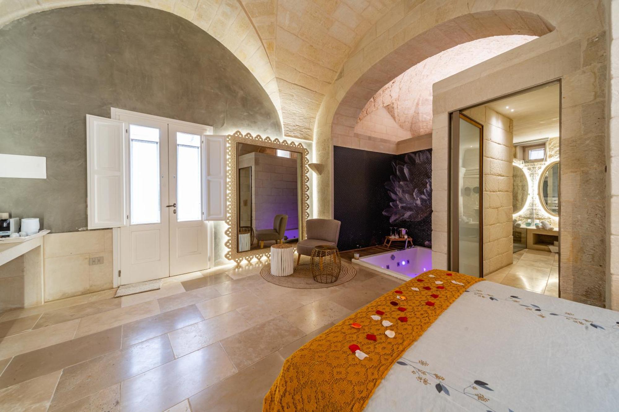 Corte Dei Granai Meeting & Spa - Raro Rooms Collection Маглие Екстериор снимка
