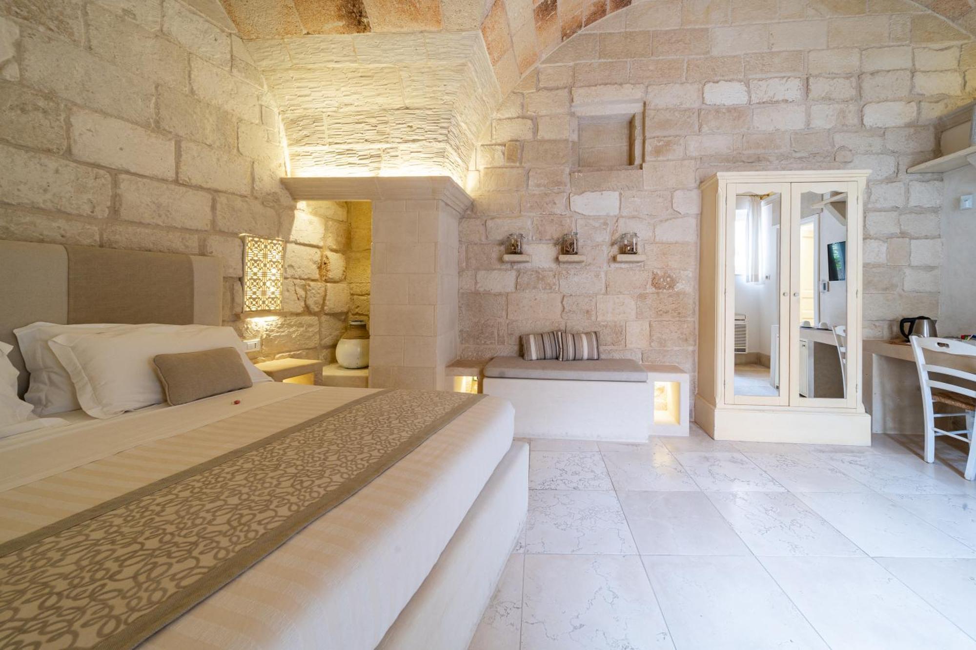 Corte Dei Granai Meeting & Spa - Raro Rooms Collection Маглие Екстериор снимка